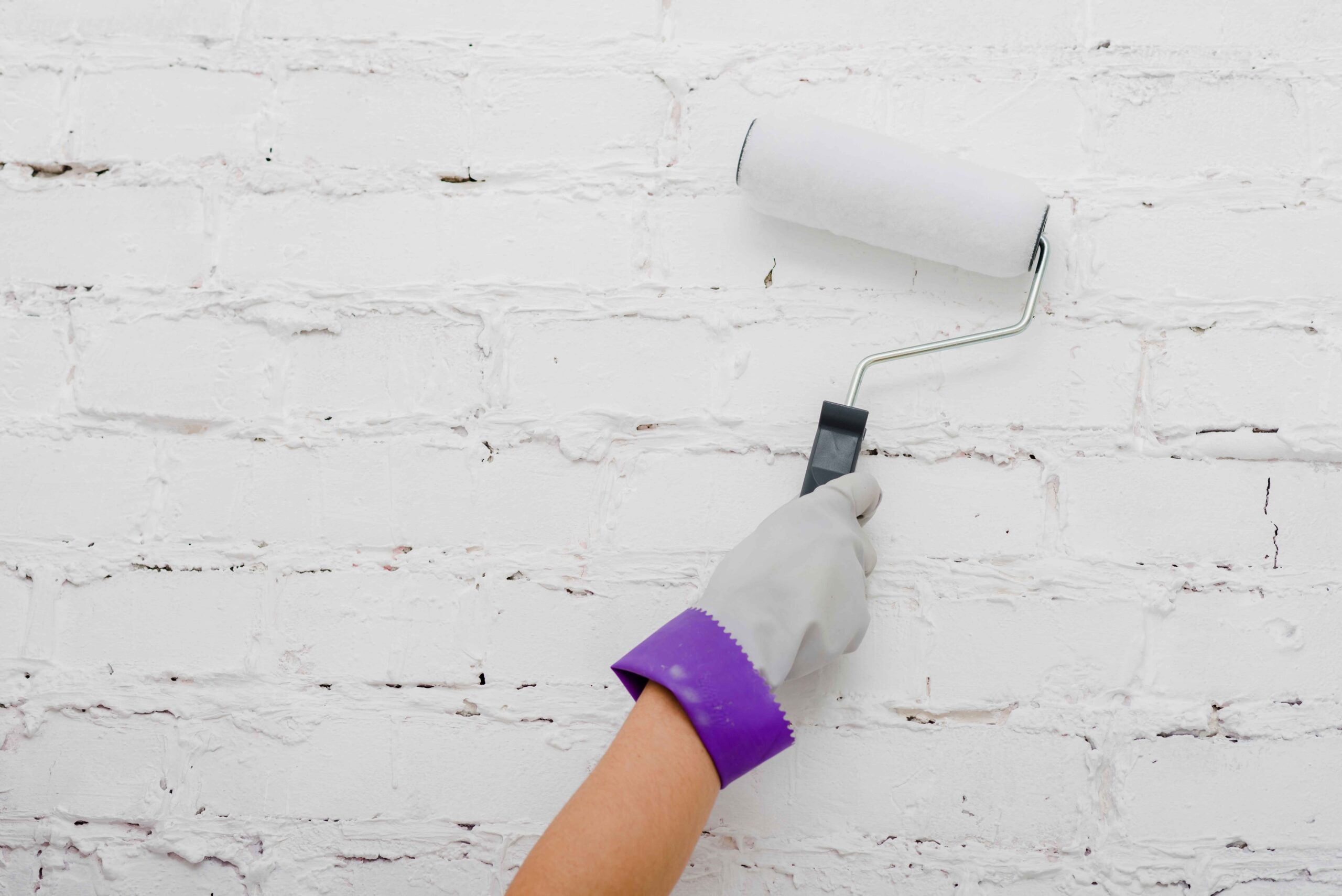 Hand painting wall